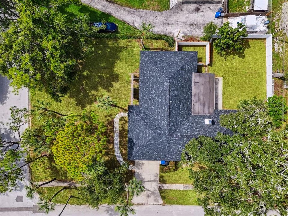 Active With Contract: $730,000 (4 beds, 3 baths, 2489 Square Feet)