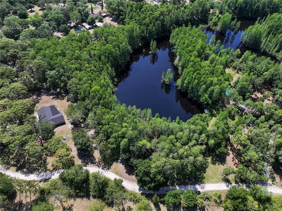 待售: $189,990 (2.87 acres)