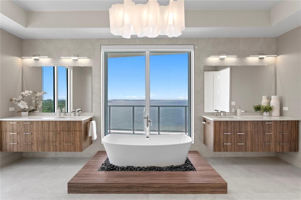 Под контрактом: $4,100,000 (4 спален, 3 ванн, 3884 Квадратных фут)