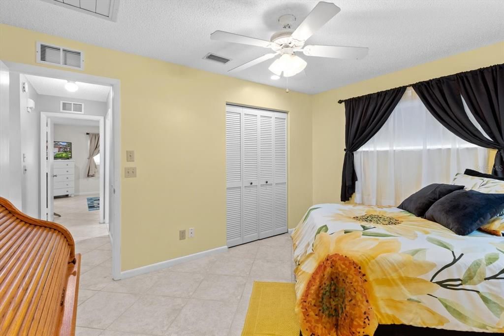 Active With Contract: $255,000 (2 beds, 2 baths, 1748 Square Feet)