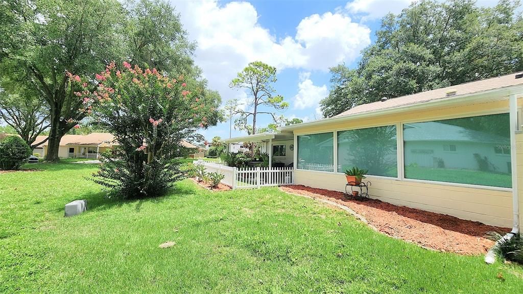 Active With Contract: $255,000 (2 beds, 2 baths, 1748 Square Feet)