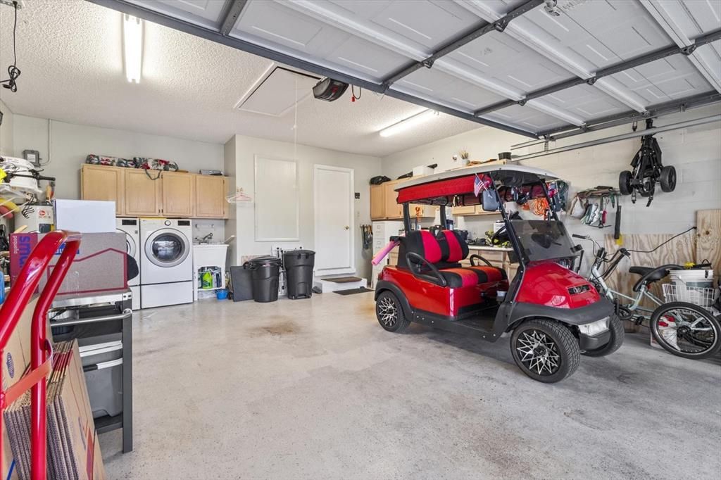 Active With Contract: $255,000 (2 beds, 2 baths, 1748 Square Feet)