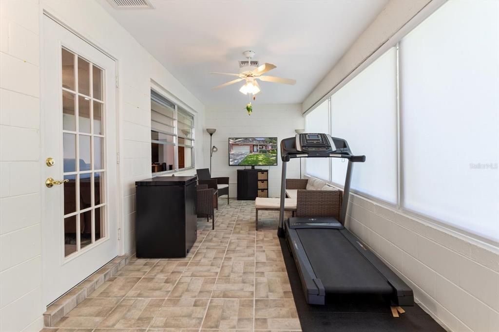 Active With Contract: $255,000 (2 beds, 2 baths, 1748 Square Feet)