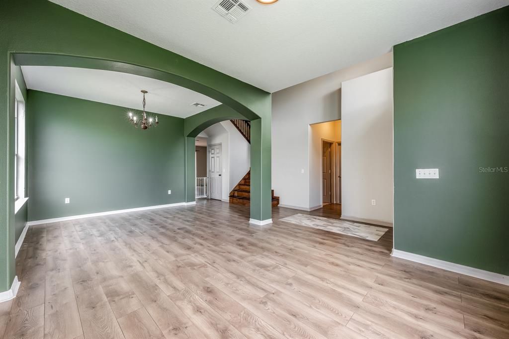 待售: $449,990 (5 贝兹, 3 浴室, 3474 平方英尺)