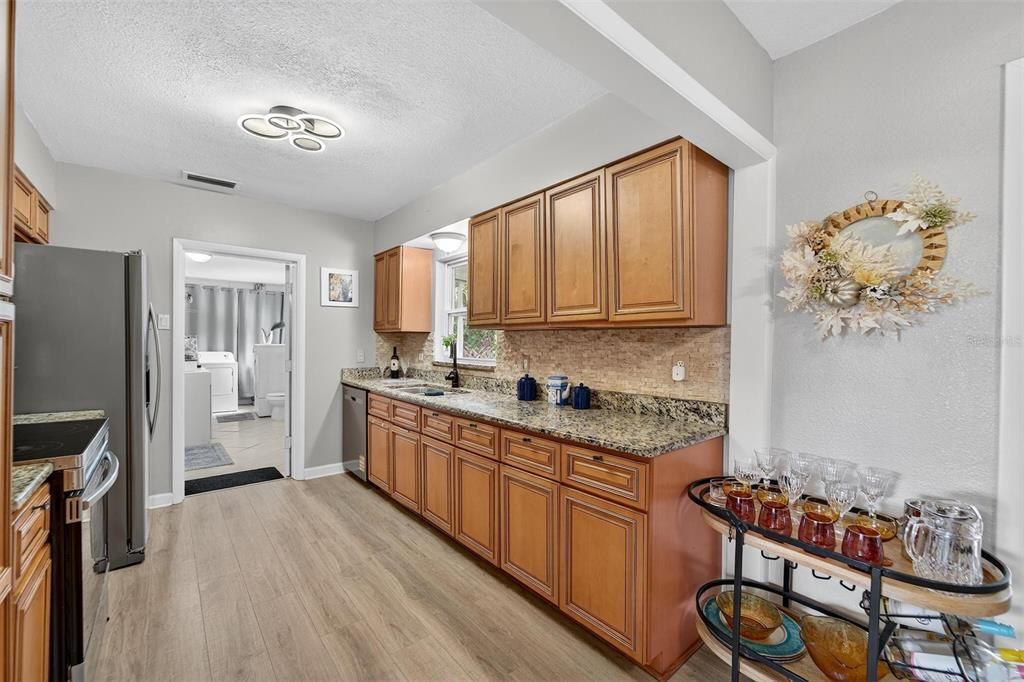 Activo con contrato: $477,400 (3 camas, 2 baños, 1592 Pies cuadrados)