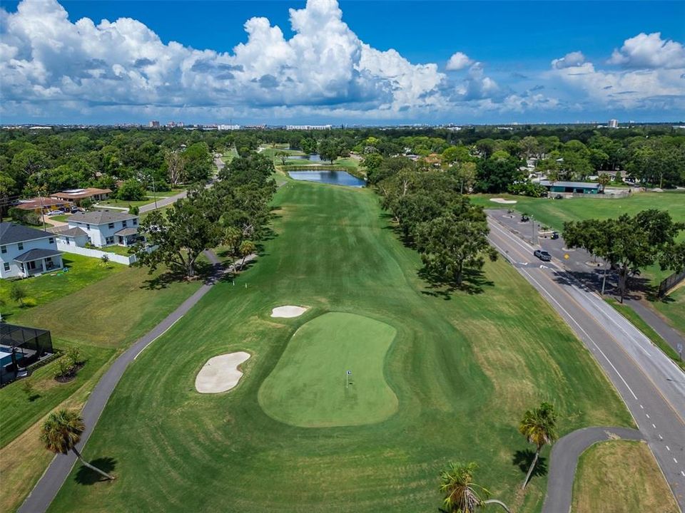 Activo con contrato: $477,400 (3 camas, 2 baños, 1592 Pies cuadrados)