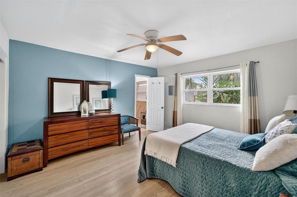 Activo con contrato: $477,400 (3 camas, 2 baños, 1592 Pies cuadrados)