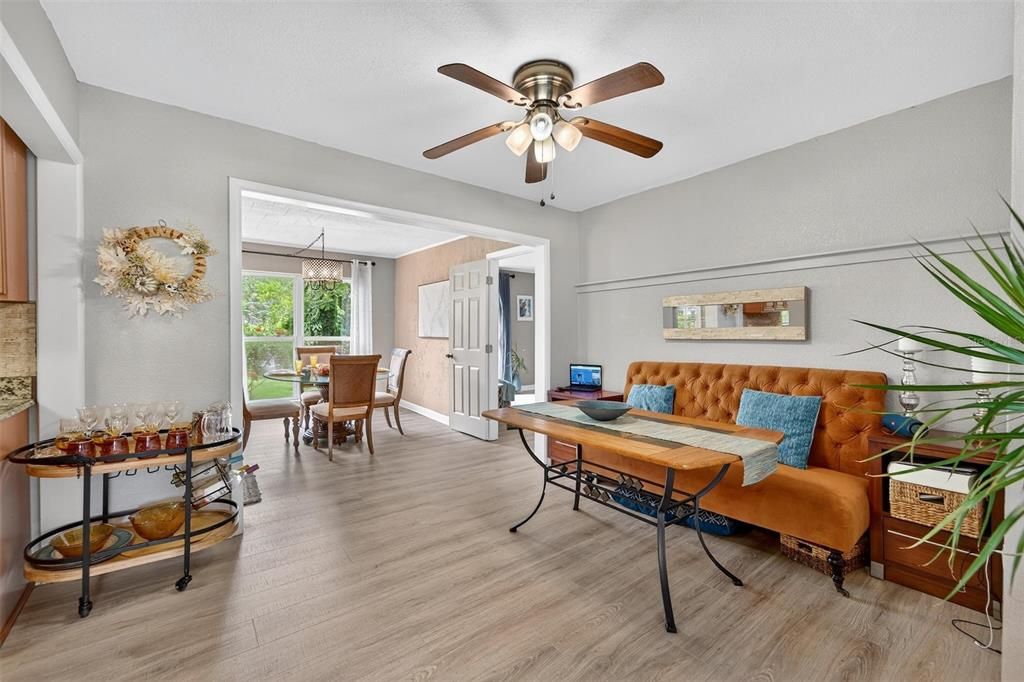 Activo con contrato: $477,400 (3 camas, 2 baños, 1592 Pies cuadrados)