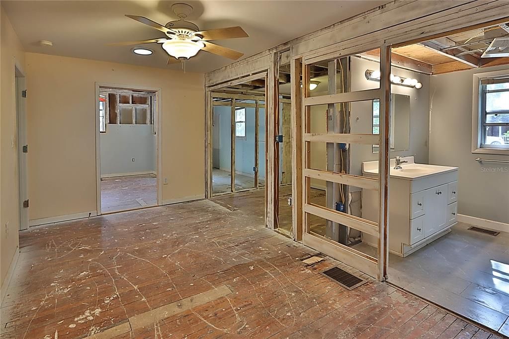 待售: $399,000 (3 贝兹, 3 浴室, 2017 平方英尺)