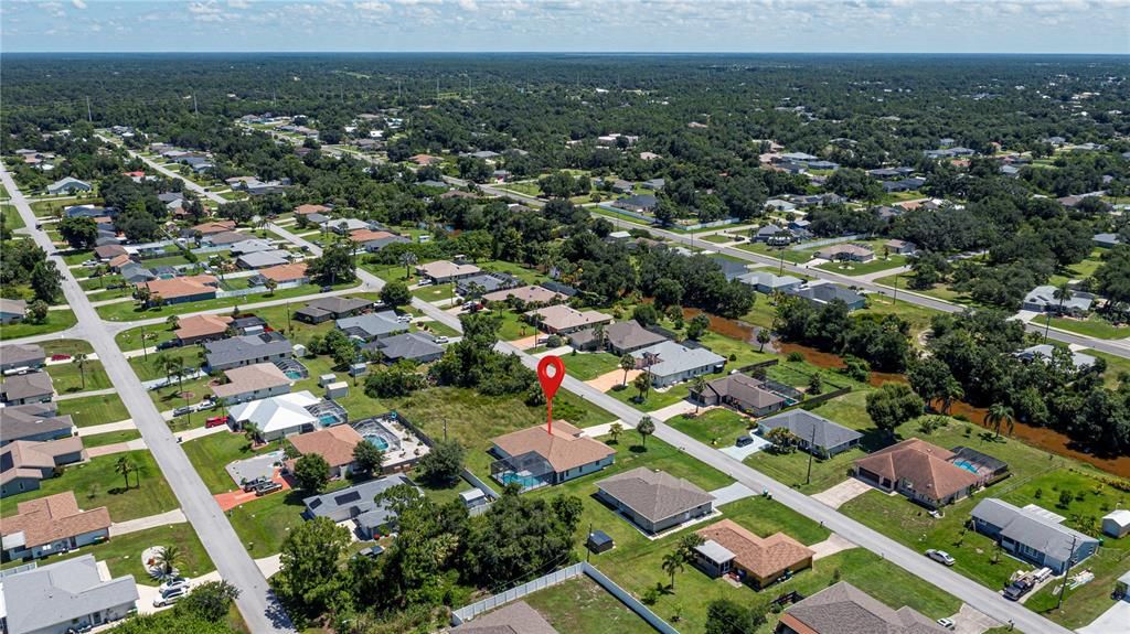 En Venta: $419,000 (4 camas, 2 baños, 2182 Pies cuadrados)