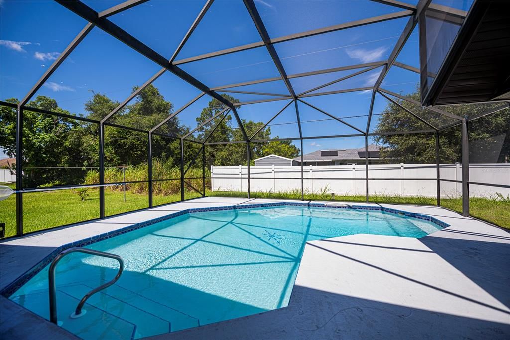 En Venta: $419,000 (4 camas, 2 baños, 2182 Pies cuadrados)