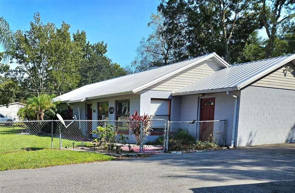 最近售出: $248,000 (3 贝兹, 2 浴室, 1488 平方英尺)