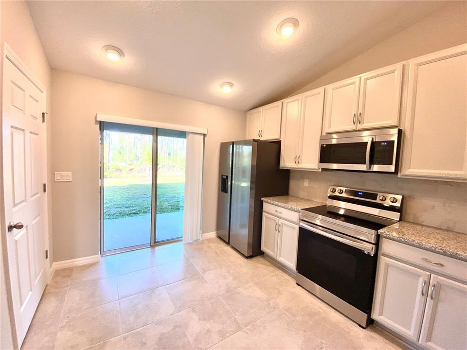 En Venta: $585,000 (6 camas, 0 baños, 2430 Pies cuadrados)