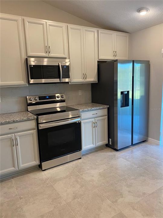 En Venta: $585,000 (6 camas, 0 baños, 2430 Pies cuadrados)