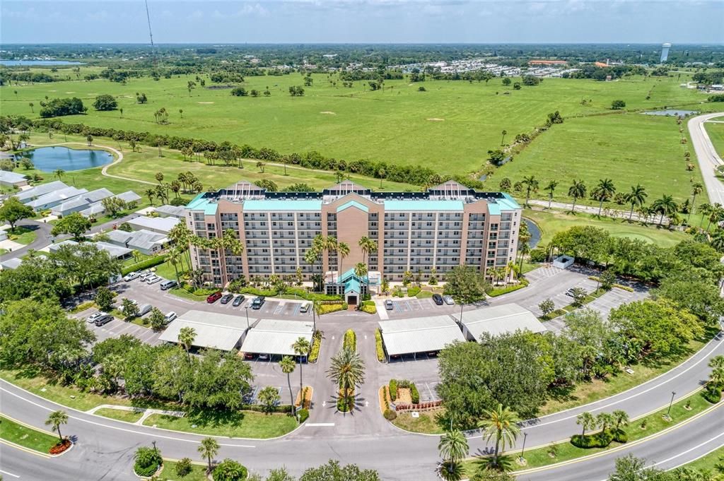 For Sale: $160,000 (2 beds, 2 baths, 978 Square Feet)