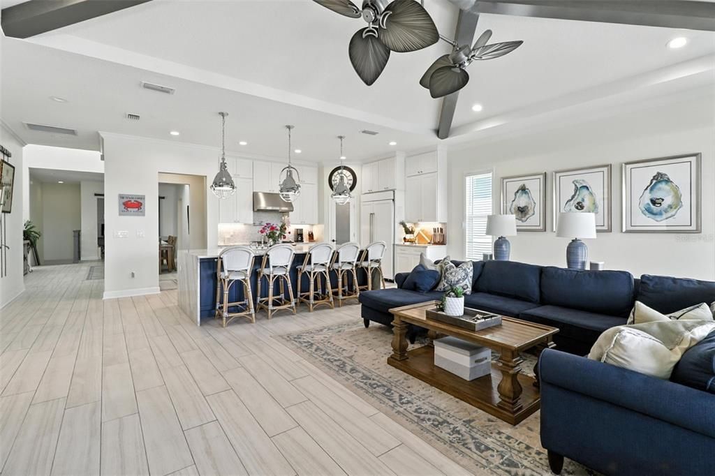 For Sale: $3,200,000 (5 beds, 4 baths, 3250 Square Feet)