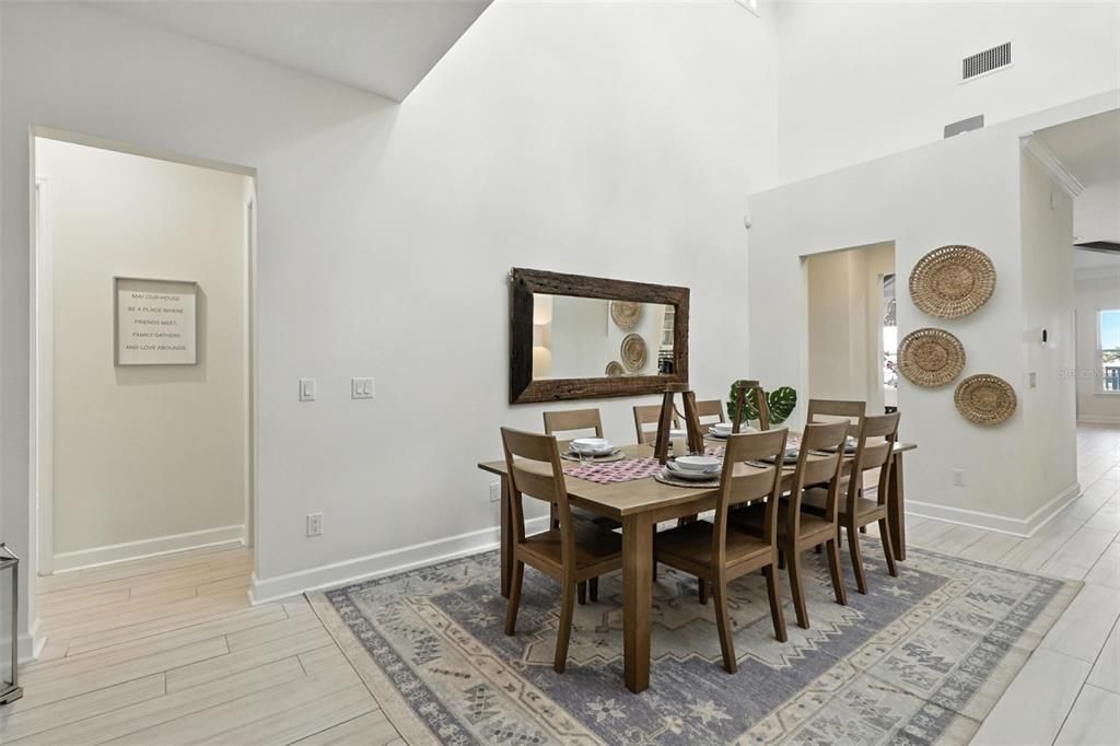 For Sale: $3,200,000 (5 beds, 4 baths, 3250 Square Feet)