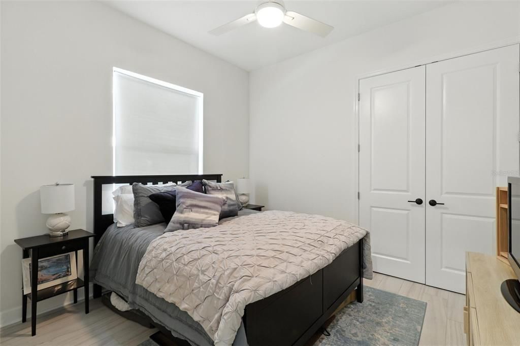 For Sale: $3,200,000 (5 beds, 4 baths, 3250 Square Feet)