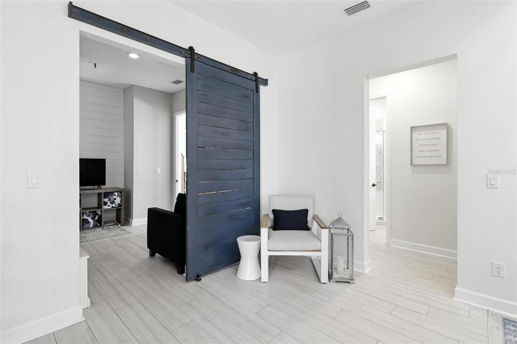 For Sale: $3,200,000 (5 beds, 4 baths, 3250 Square Feet)