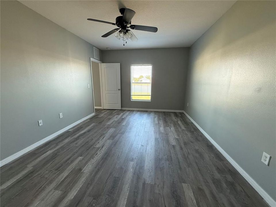 待售: $324,900 (3 贝兹, 2 浴室, 1363 平方英尺)