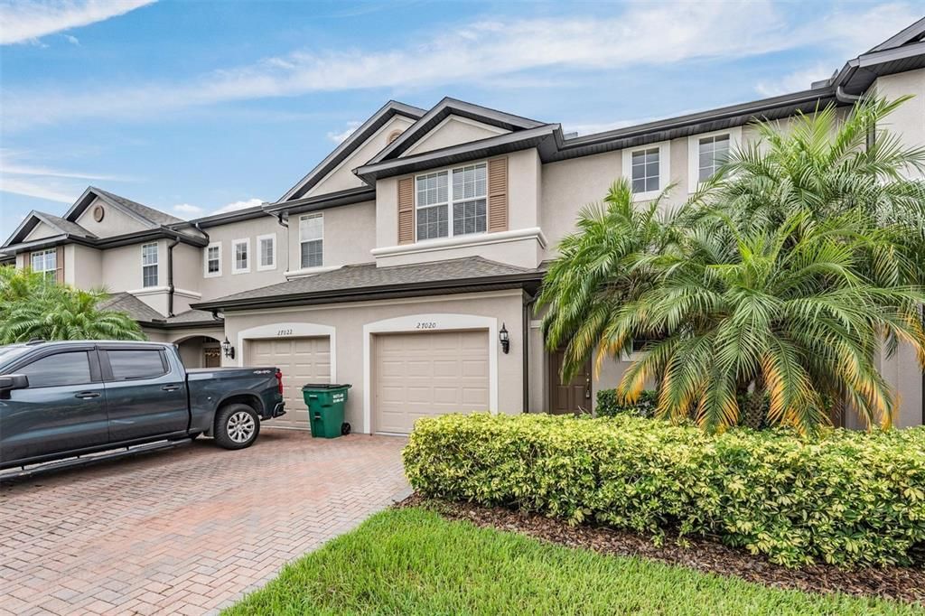 Под контрактом: $260,000 (3 спален, 2 ванн, 1706 Квадратных фут)