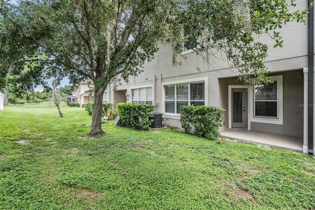 Под контрактом: $260,000 (3 спален, 2 ванн, 1706 Квадратных фут)