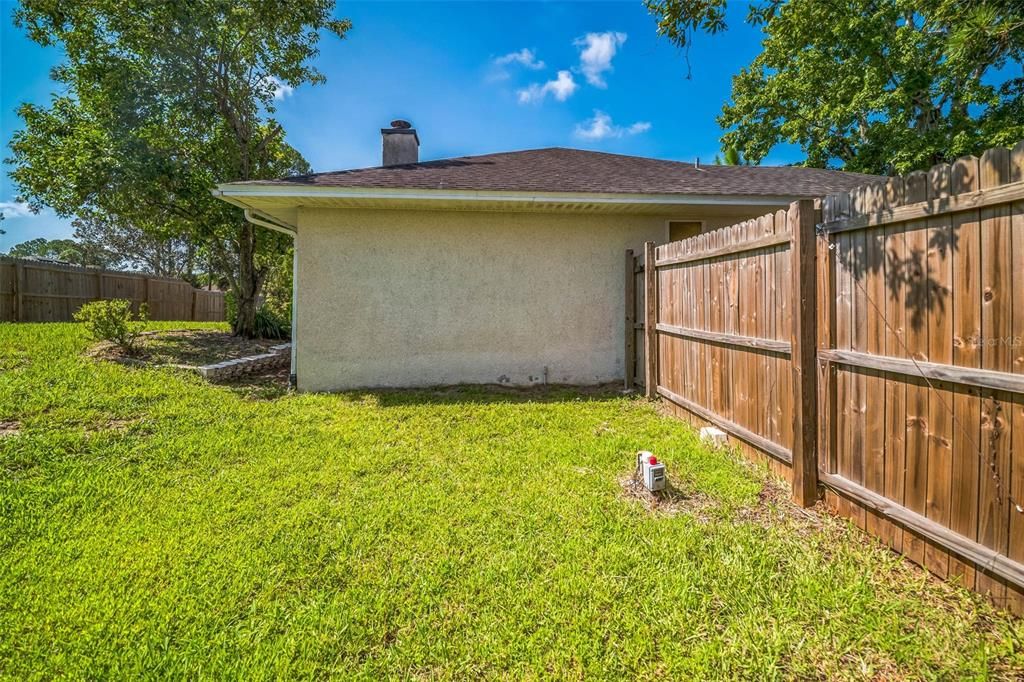 待售: $365,000 (3 贝兹, 2 浴室, 1421 平方英尺)