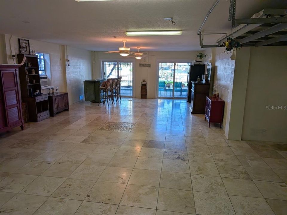 待售: $1,999,000 (3 贝兹, 3 浴室, 2728 平方英尺)