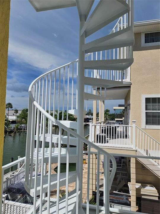 待售: $1,999,000 (3 贝兹, 3 浴室, 2728 平方英尺)