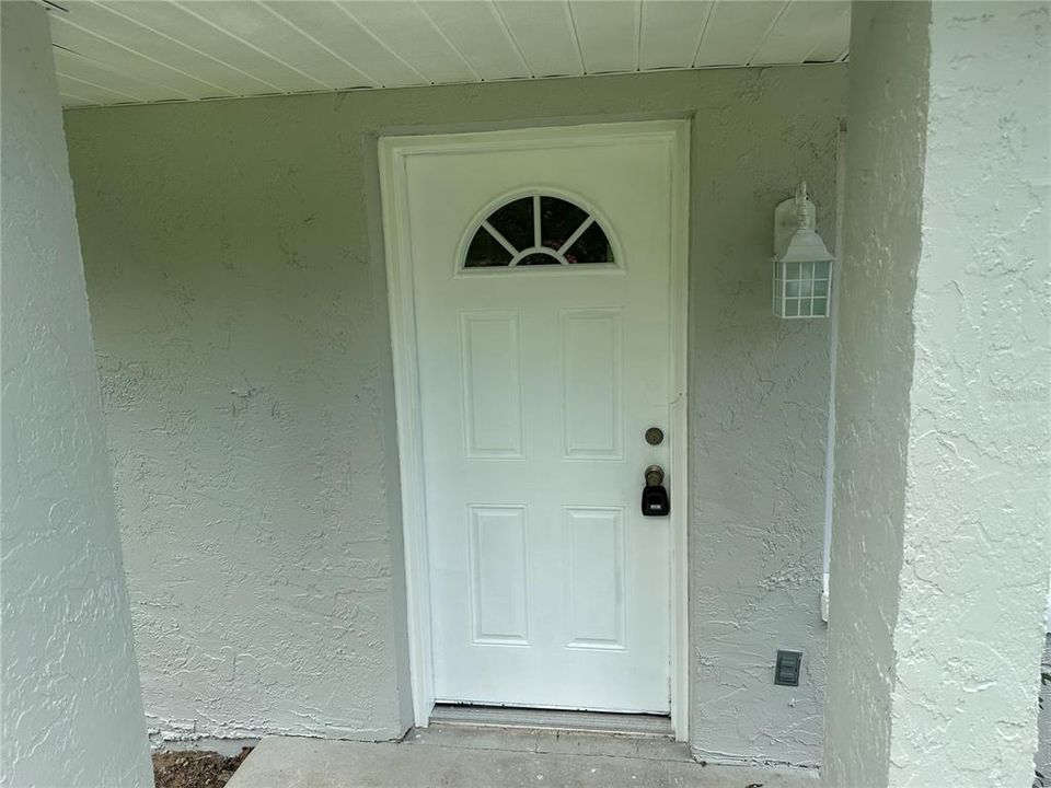 En Renta: $1,600 (3 camas, 2 baños, 960 Pies cuadrados)