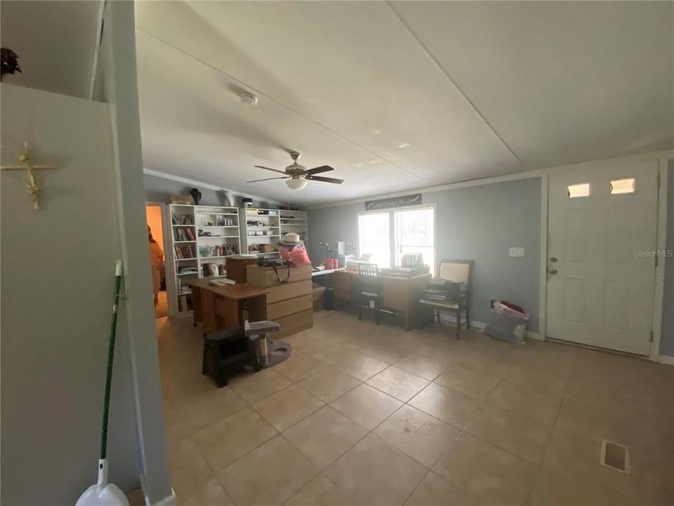 For Sale: $170,000 (4 beds, 2 baths, 1848 Square Feet)