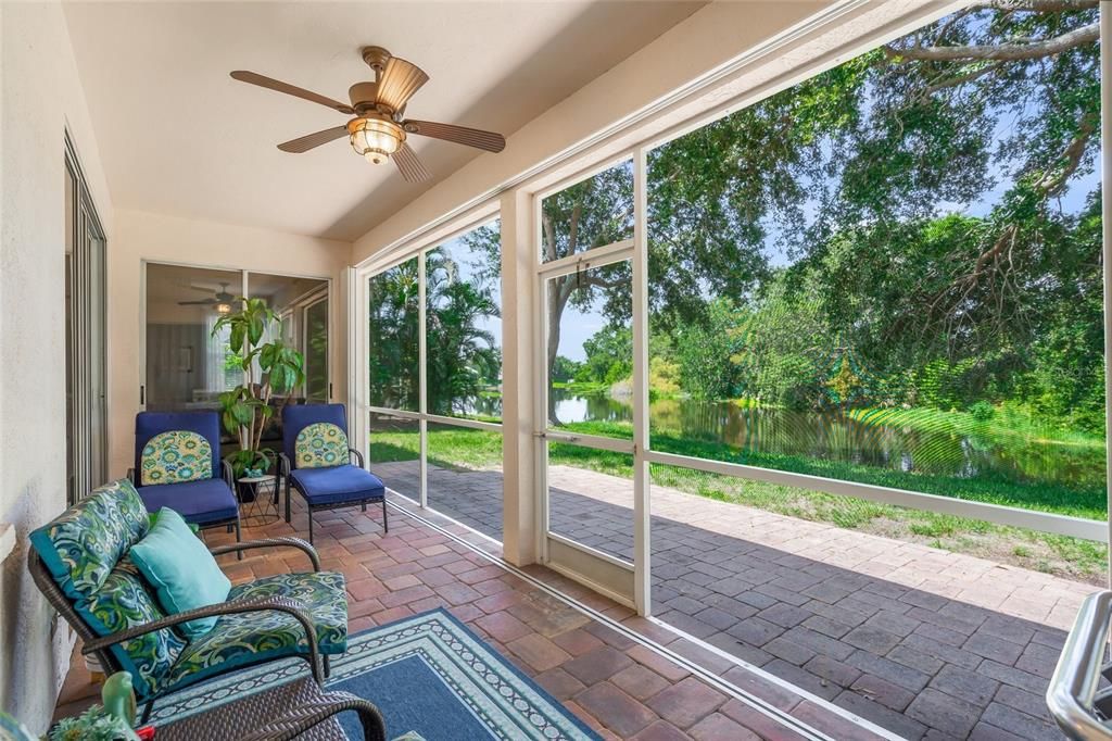 На продажу: $445,000 (3 спален, 2 ванн, 1442 Квадратных фут)