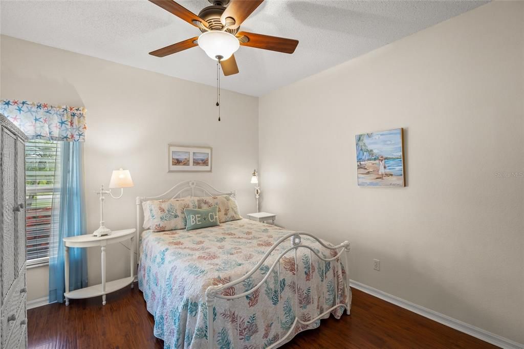 На продажу: $445,000 (3 спален, 2 ванн, 1442 Квадратных фут)