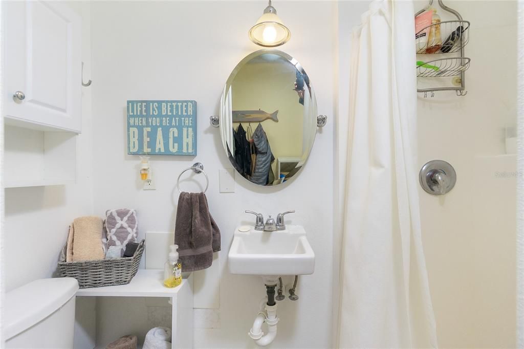 For Sale: $338,500 (2 beds, 2 baths, 754 Square Feet)