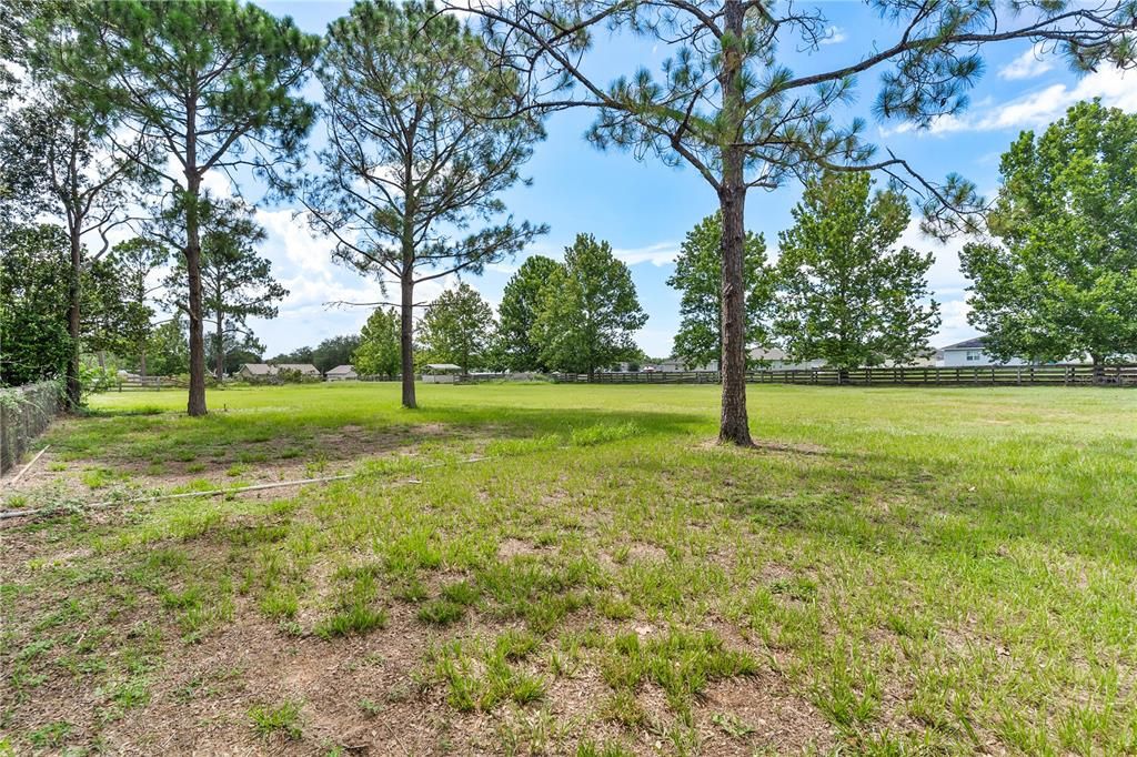 For Sale: $525,000 (5.00 acres)