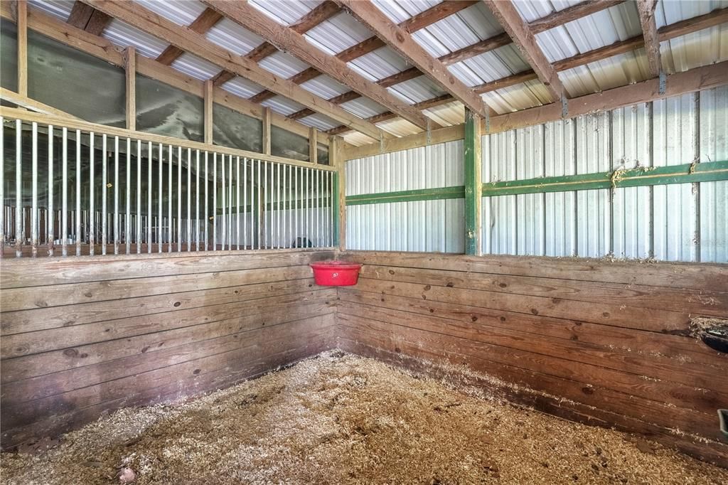 For Sale: $525,000 (5.00 acres)