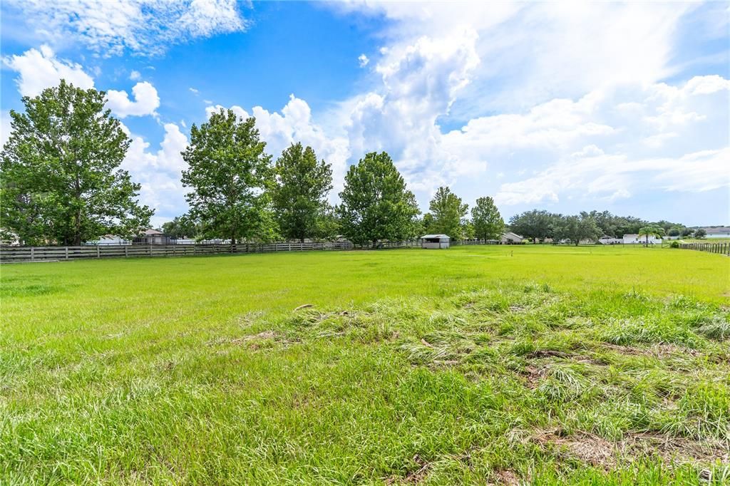 For Sale: $525,000 (5.00 acres)