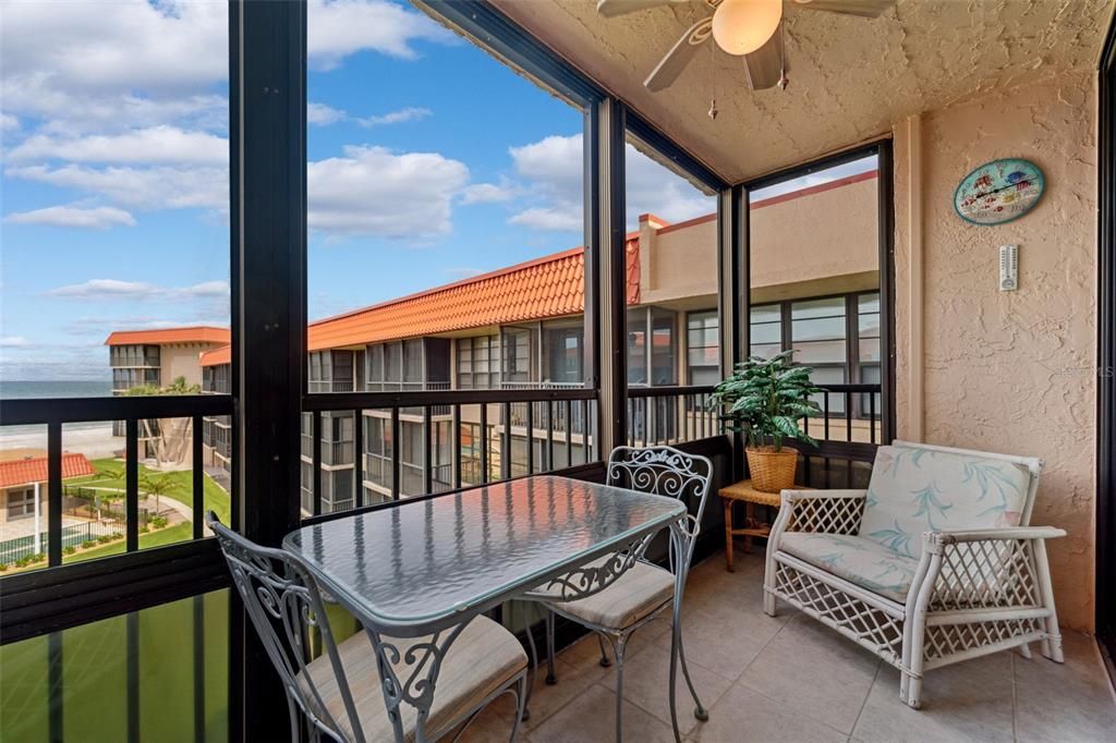 En Venta: $649,900 (2 camas, 2 baños, 1103 Pies cuadrados)