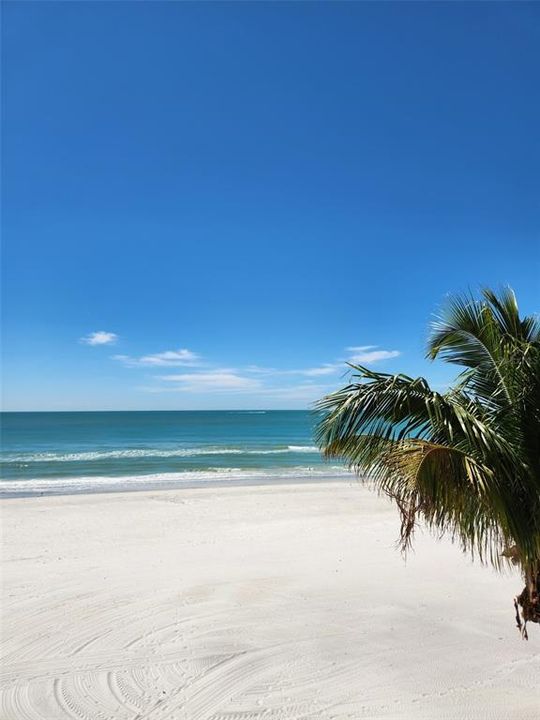 En Venta: $649,900 (2 camas, 2 baños, 1103 Pies cuadrados)