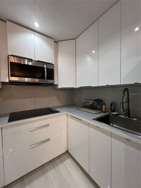 En Venta: $220,000 (3 camas, 2 baños, 1080 Pies cuadrados)