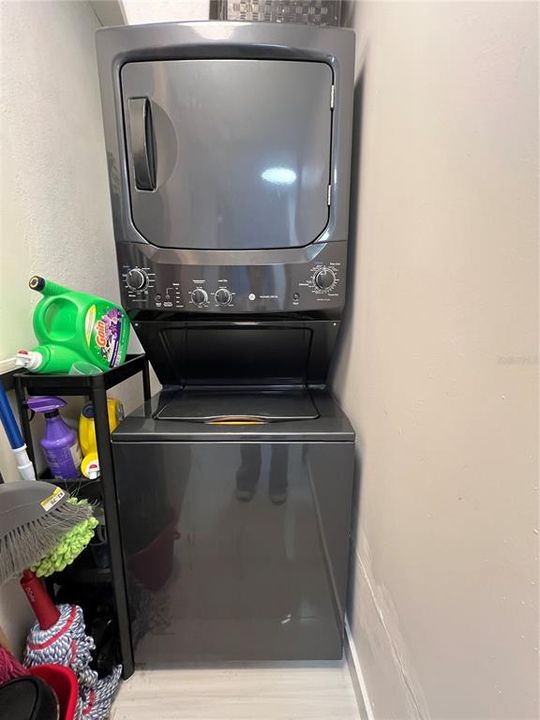 En Venta: $220,000 (3 camas, 2 baños, 1080 Pies cuadrados)