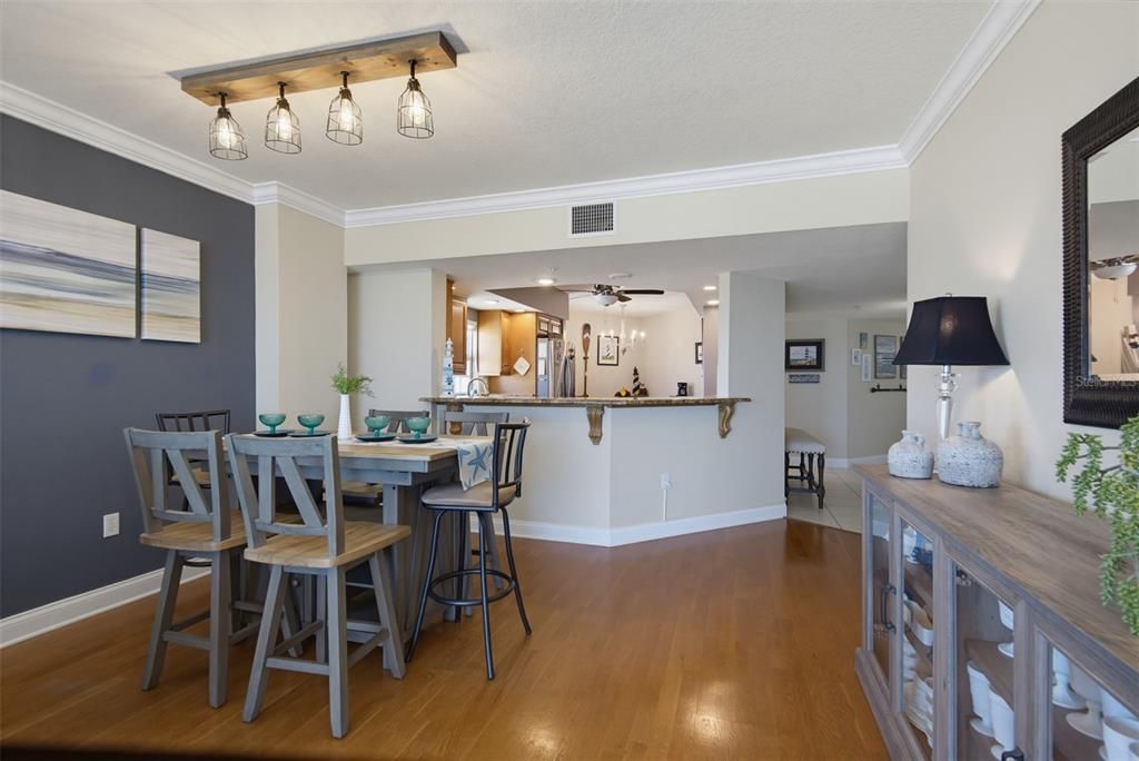 Active With Contract: $629,000 (3 beds, 3 baths, 2215 Square Feet)