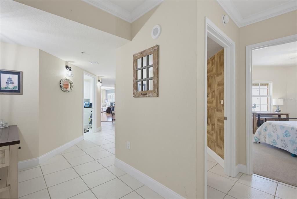 Active With Contract: $629,000 (3 beds, 3 baths, 2215 Square Feet)