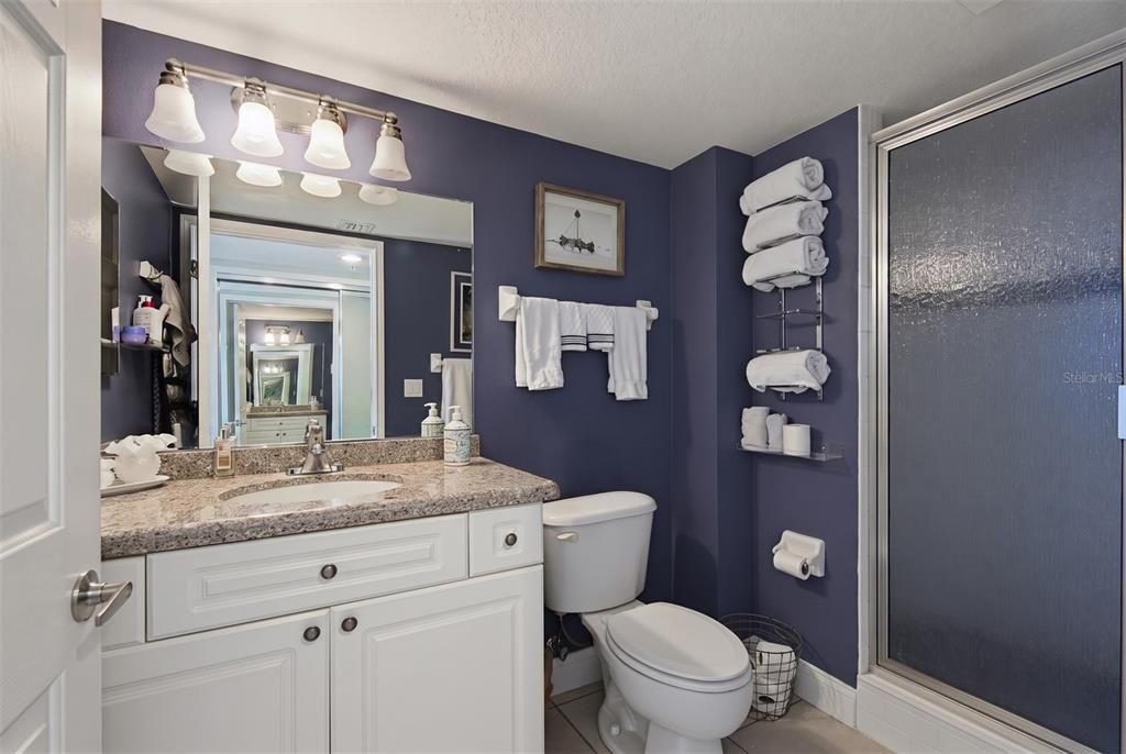 Active With Contract: $629,000 (3 beds, 3 baths, 2215 Square Feet)