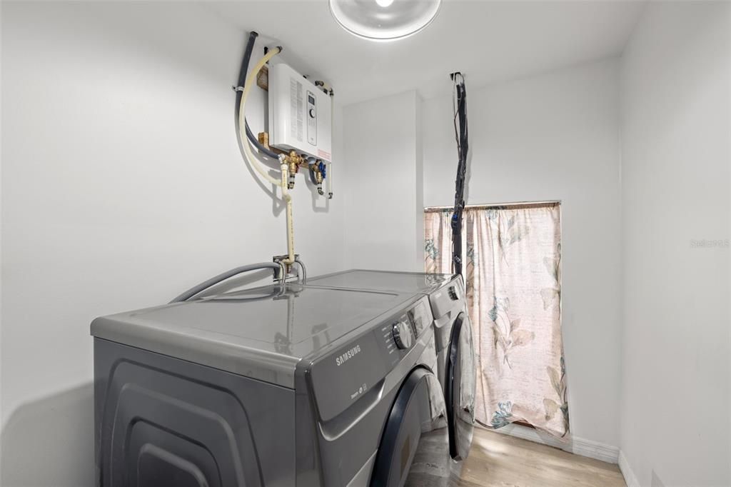 For Sale: $1,275,000 (0 beds, 0 baths, 3312 Square Feet)