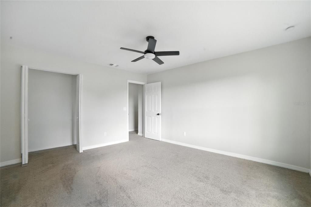 En Venta: $600,000 (5 camas, 3 baños, 3068 Pies cuadrados)