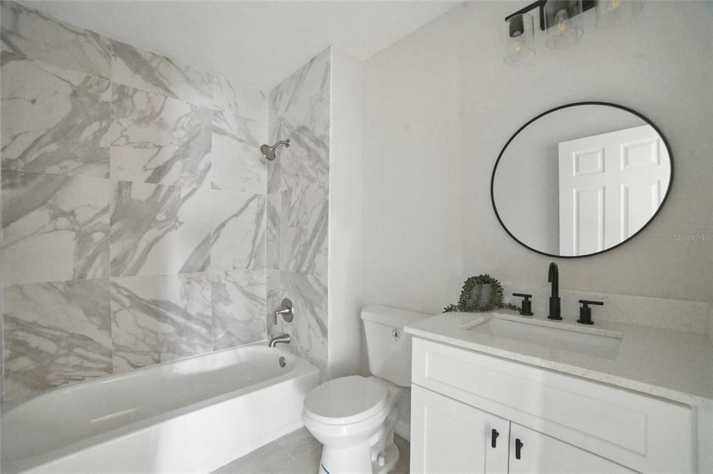 En Venta: $600,000 (5 camas, 3 baños, 3068 Pies cuadrados)