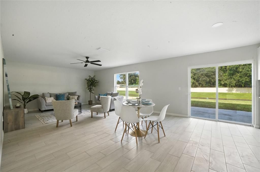 En Venta: $600,000 (5 camas, 3 baños, 3068 Pies cuadrados)