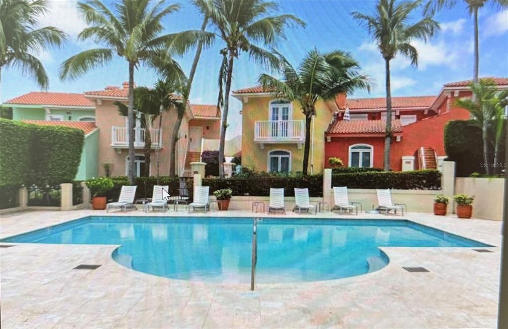 En Venta: $745,000 (2 camas, 2 baños, 0 Pies cuadrados)