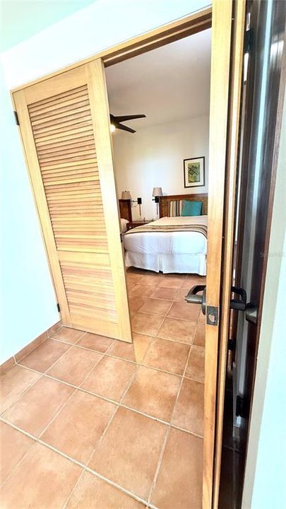 En Venta: $745,000 (2 camas, 2 baños, 0 Pies cuadrados)